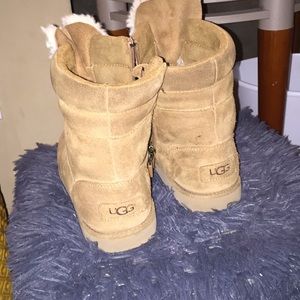 Kid ugg boot